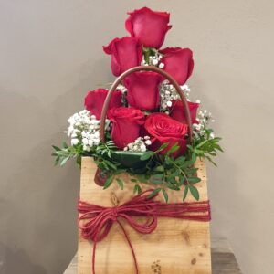 Centros de rosas archivos - Flores Camelia - Todos los días trabajamos para  ofrecerte las mejores flores